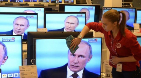 Быков: «Путин воспитал с помощью телевидения такого зрителя, для которого Азия будет пострашнее Европы»