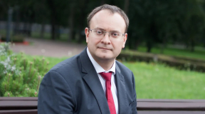 Міхалевіч: «Калі ёсць рэжым, які паводзіць сябе, як тэрарысты, вельмі правільна паказаць, што за гэта будзе расплата»