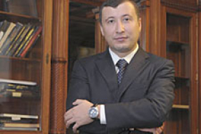 Белорусский профессор Йельского университета советует отпустить рубль