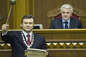 Лукашенко специально опоздал на инаугурацию Януковича?