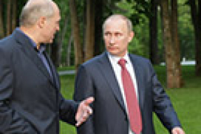 Минск поздравил Путина с фигой в кармане