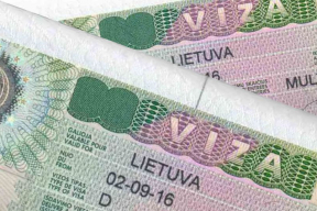Литва приостанавливает выдачу национальных виз в Беларуси