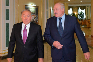 Лукашенко и Назарбаев. История одной дружбы