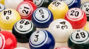 «Кое-кто думал сорвать джекпот. А что вместо этого? Пару шпионов и один археолог»