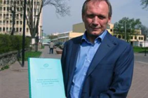 Я зразумеў, што не паэта Някляева падтрымліваюць, а праўду