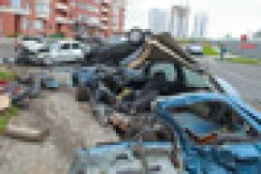 В Минске внедорожник разбил всмятку три автомобиля (фото)
