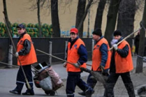 Кандидат наук получает меньше дворника