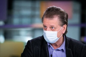 Профессор: «Похоже, будем жить по четвертому сценарию пандемии»