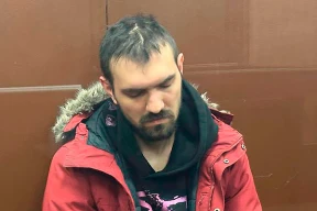 Конвейер репрессий. Силовики сломали комику Артемию Останину ребра и позвоночник. Стало известно о задержании и скором суде над популяризатором науки из Гомеля