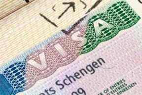 Посольство Германии заявило о намерении сократить время ожидания шенгенских виз
